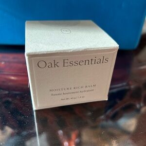 NIB Oak Essentials Moisture Rich Balm
